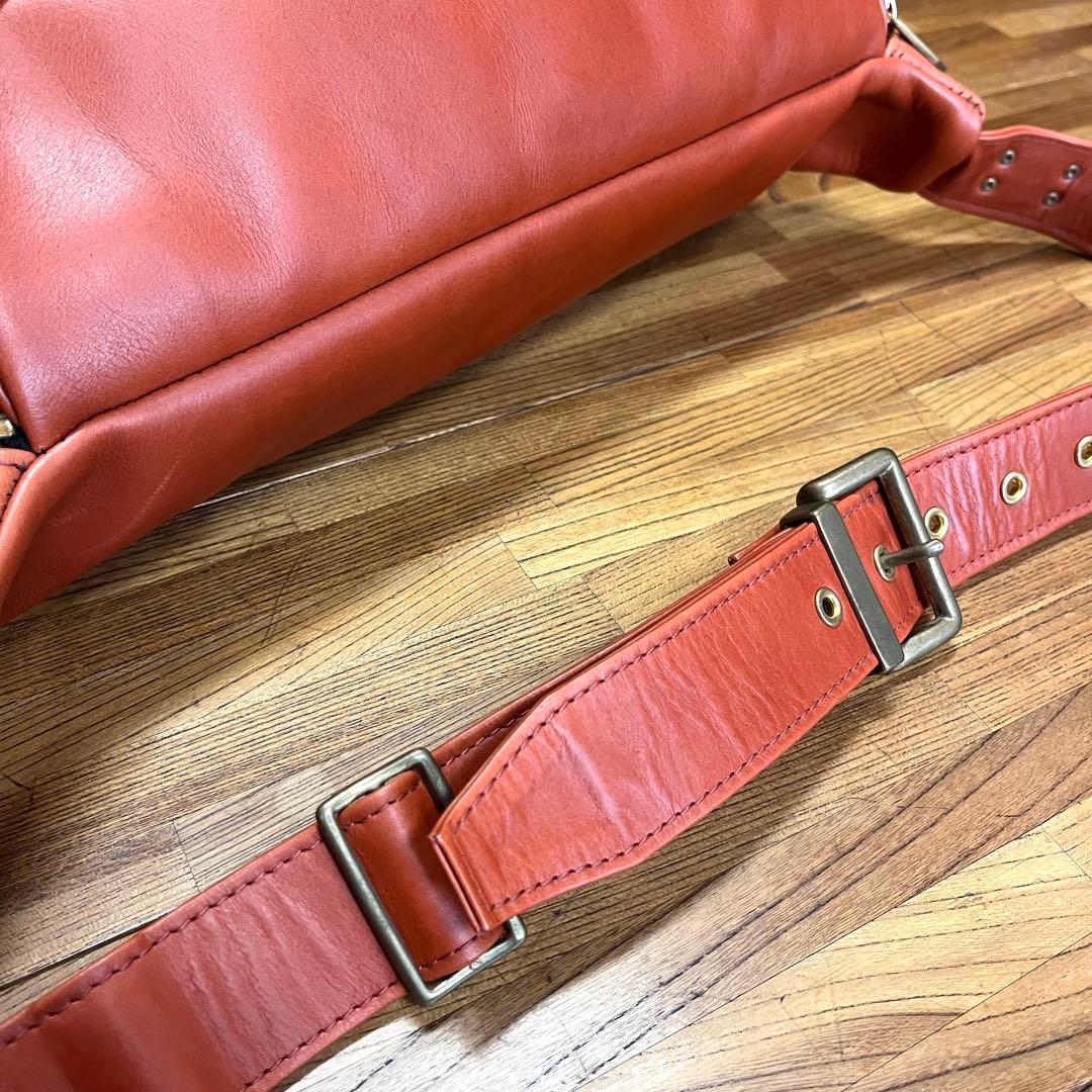 未使用】PARASITE 本革 キルティングレザーボディバッグ ブラウン