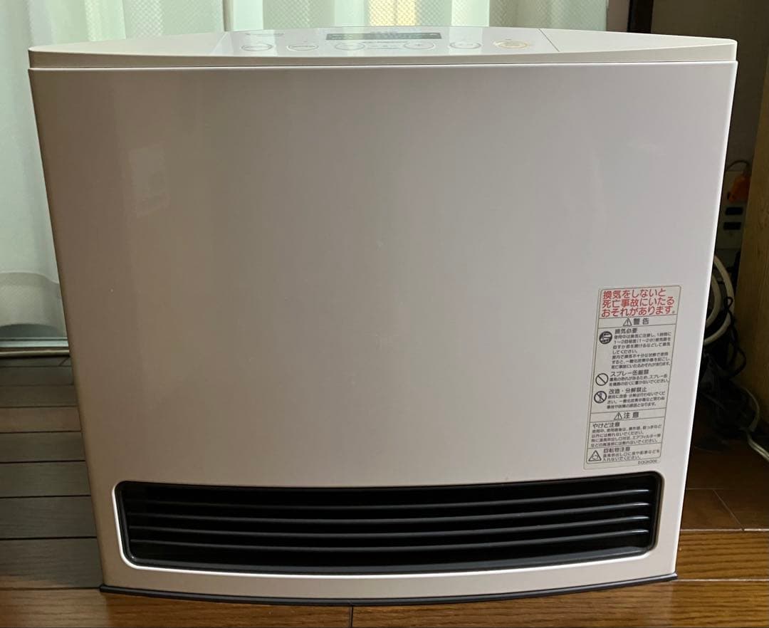 ガスファンヒーター 都市ガス NR-C535FH-WH - メルカリ