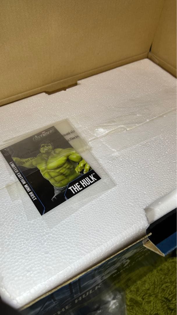 ジェントルジャイアント ハルク アベンジャーズ マーベル ミニバスト