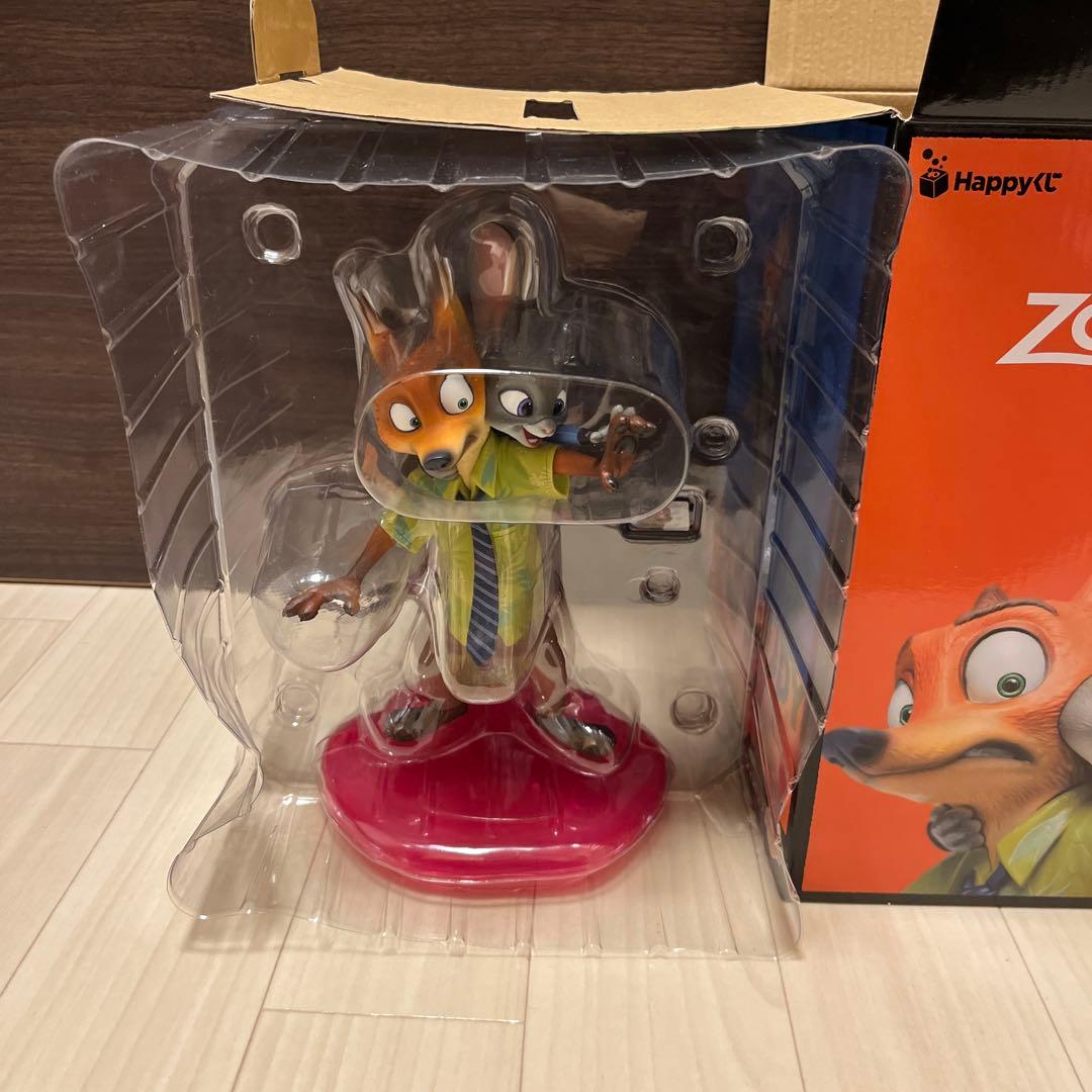 ズートピア　ハッピーくじ　フィギュア