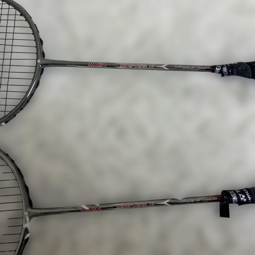 2本セット】MMOA XENEPOWER16 バドミントンラケット シルバー - メルカリ