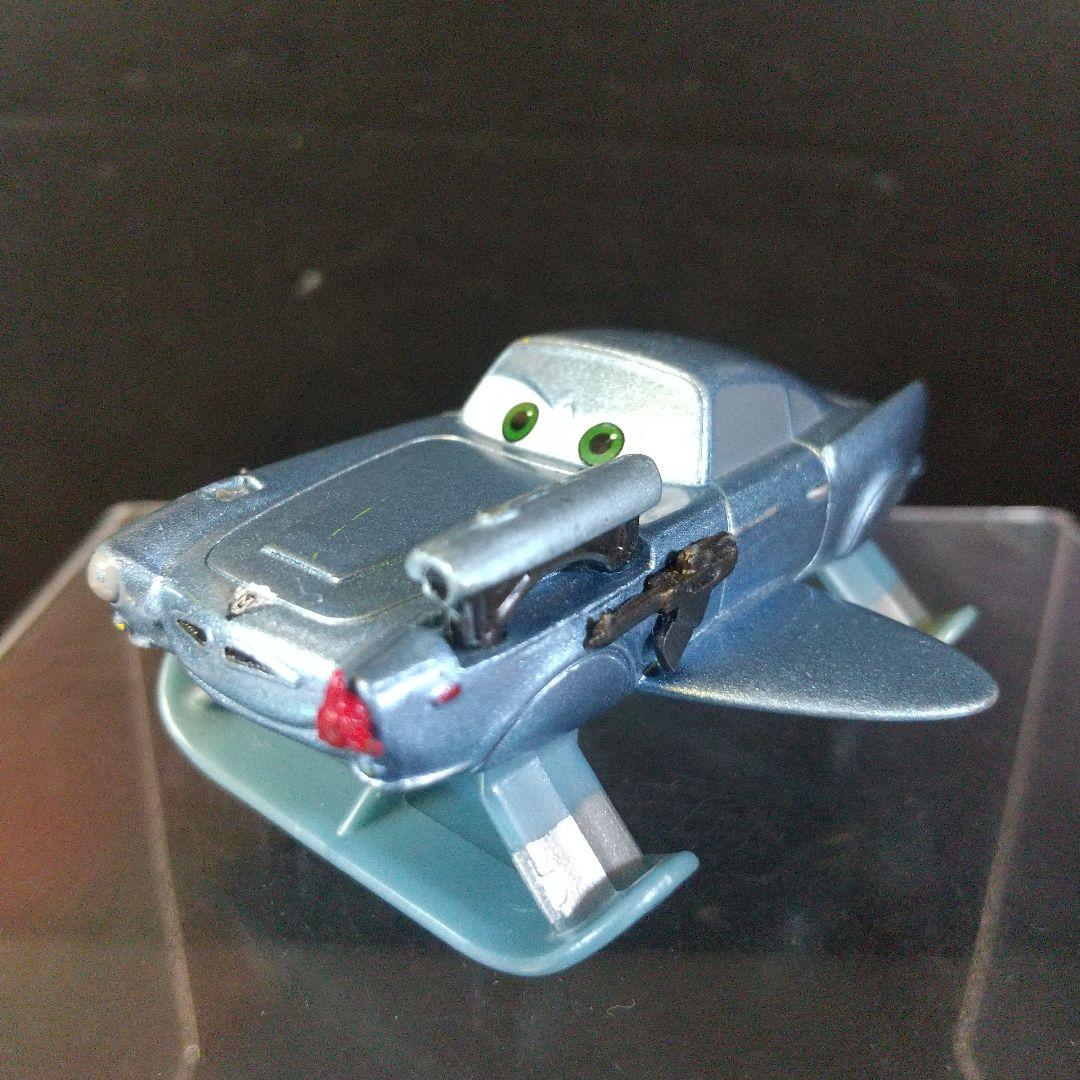 マテル製 カーズ 『 フィン マックミサイル 』(サブマリン 水上飛行