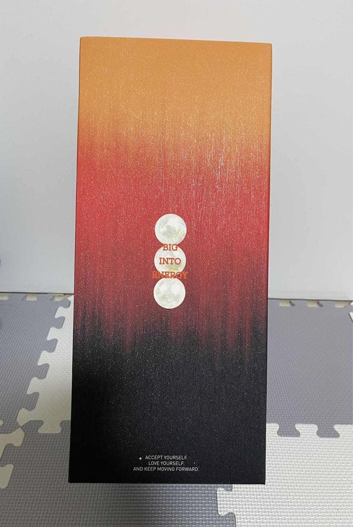 ラブブ BIG INTO ENERGY Rock the universe 新品