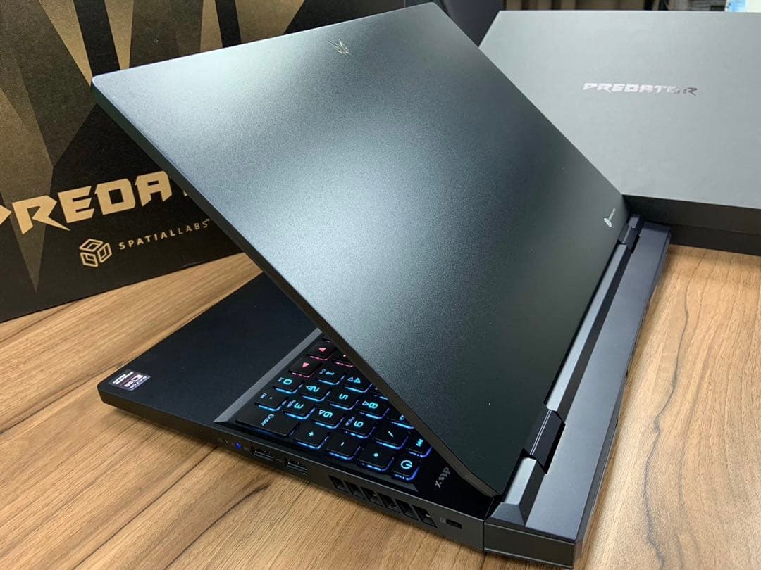 Windowsノート本体 Acer Predator Helios i9/RTX4080/32GB/2TB Amazon.co.jp: Acer Predator Helios 16 Windows 11 Home Intel 第14