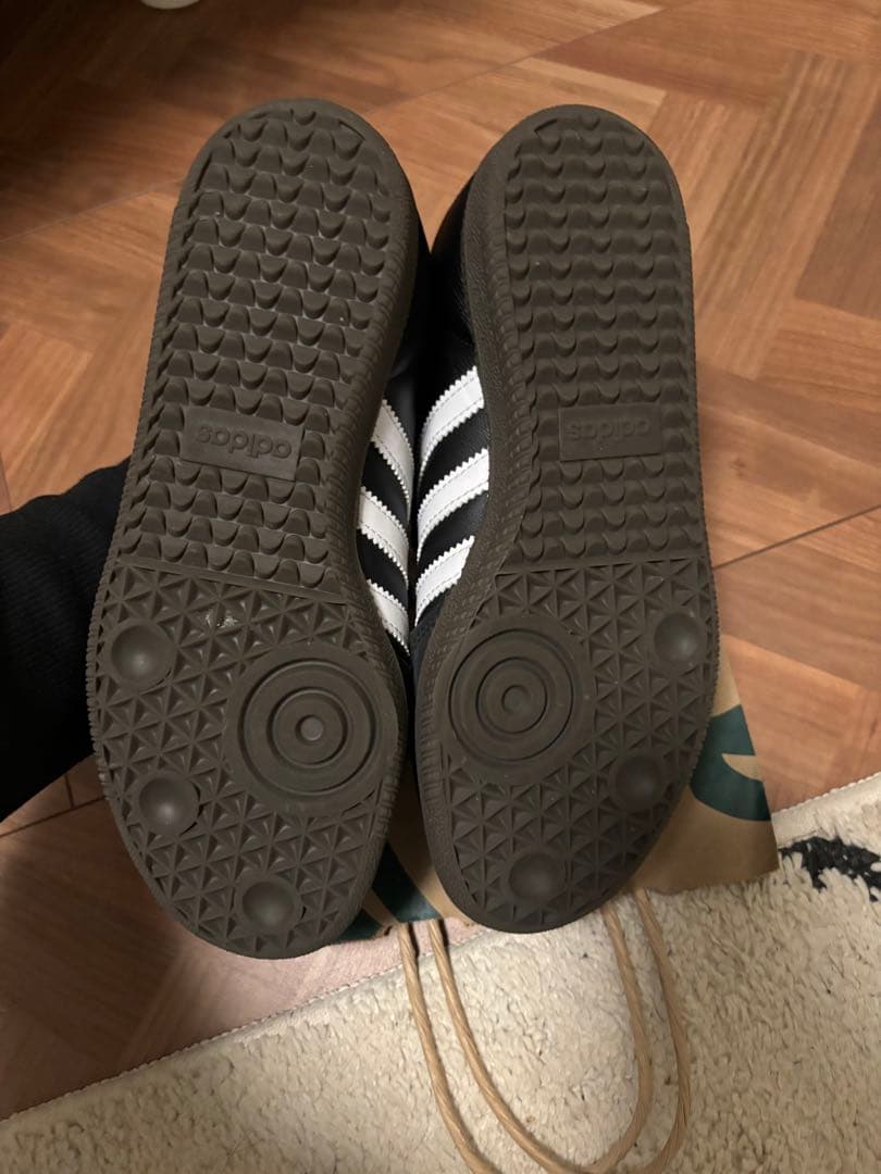 adidas samba ブラック 23.5cm スニーカー