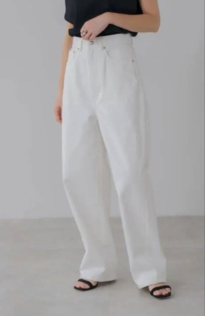 regleam カーブワイドデニム ホワイト regleam カーブワイドデニム オフ M - メルカリ