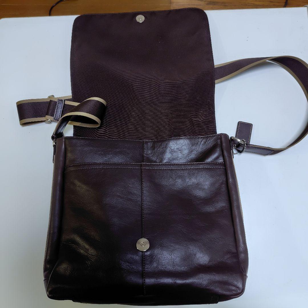 COACH メッセンジャー ショルダーバッグ F70555 ダークブラウン