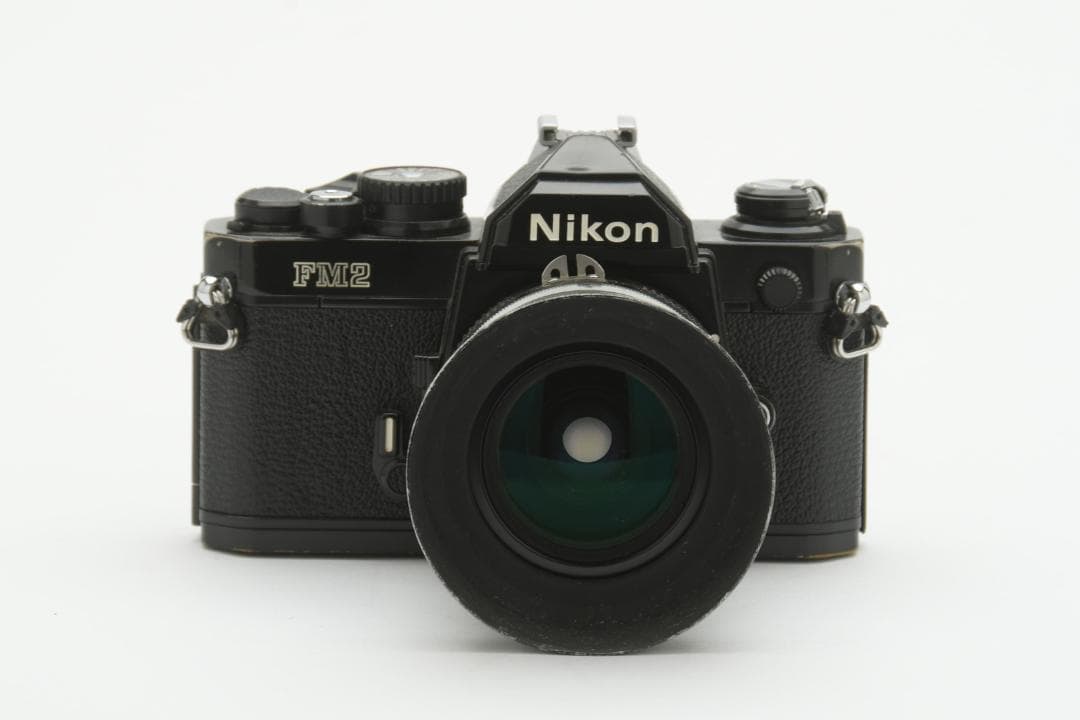 Nikon FM-2+モータードライブMD-12,レンズ28mm f/2.8 - メルカリ