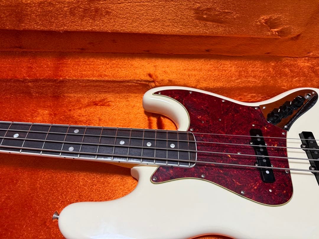 漆黒指板】fender American Vintage II 1966 JB - メルカリ