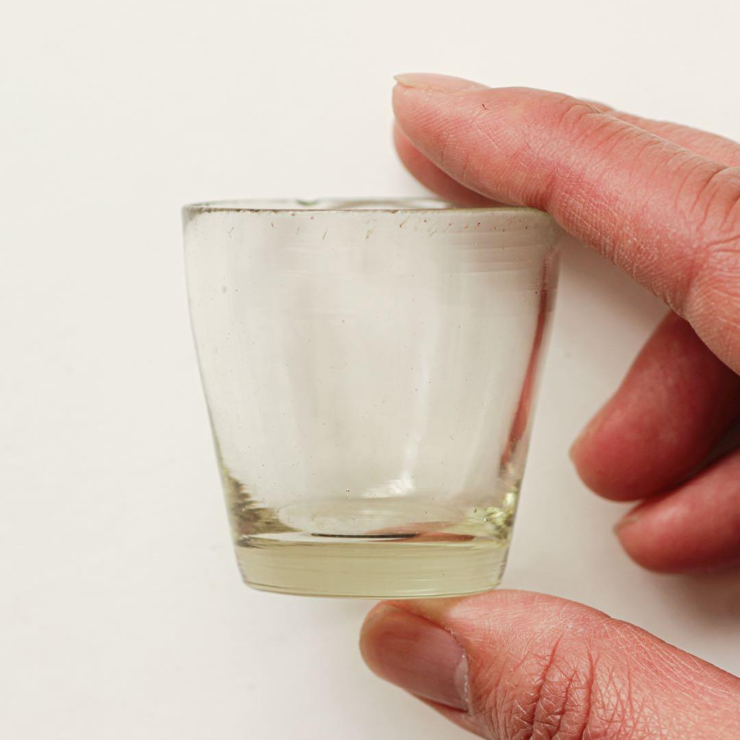 明治 大正 ガラス 面取り ちょこ 猪口 酒器 酒盃 ゆらゆら - メルカリ