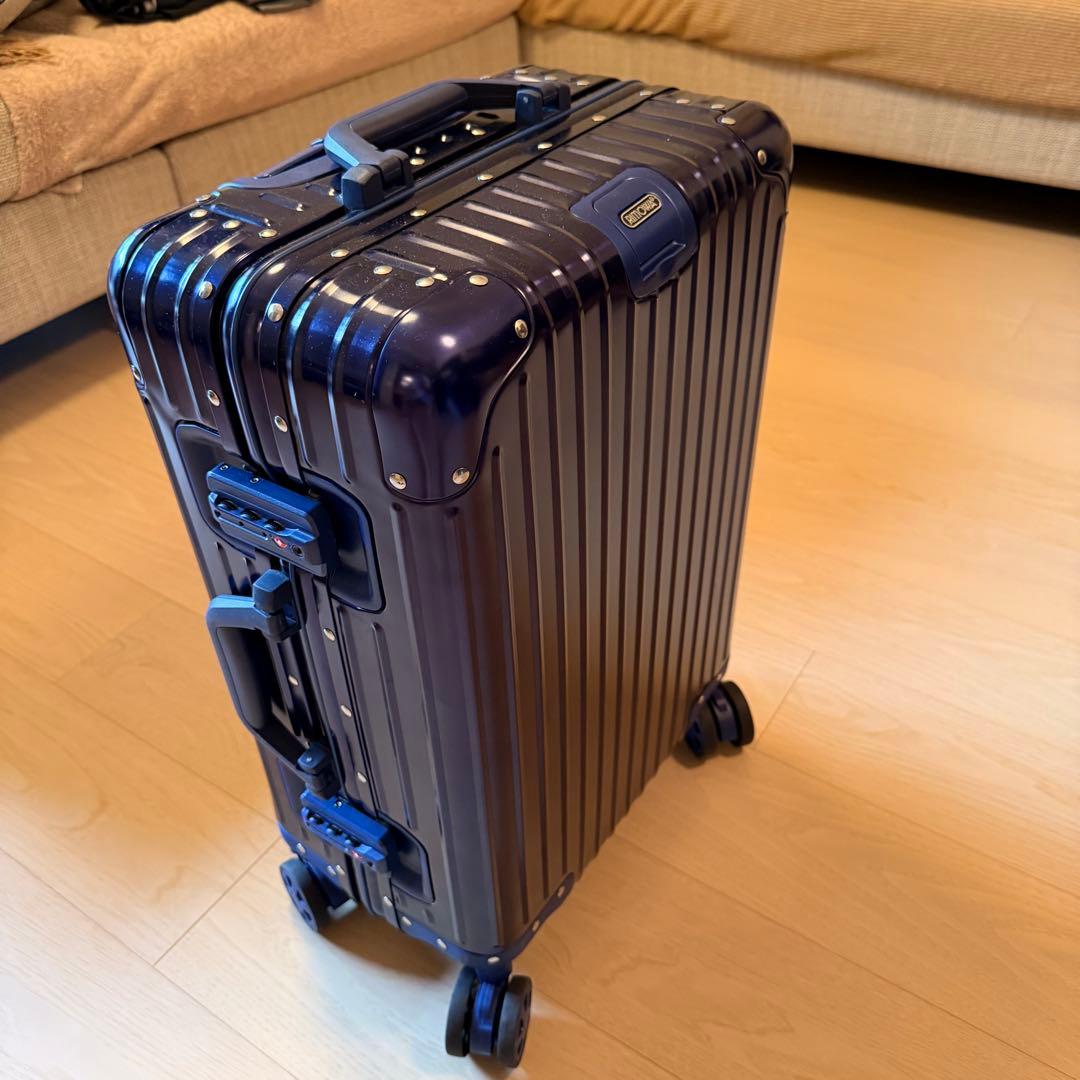【RIMOWA】リモワ アルミ製 キャリーオンスーツケース（機内持ち込みサイズ） リモワ」の機内持ち込みスーツケースおすすめ13選を総覧！ モデルの
