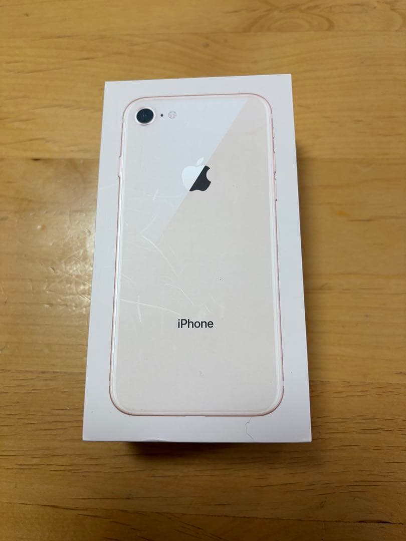 iPhone8 64G ゴールド 本体 ※1度バッテリー交換してます。 - メルカリ