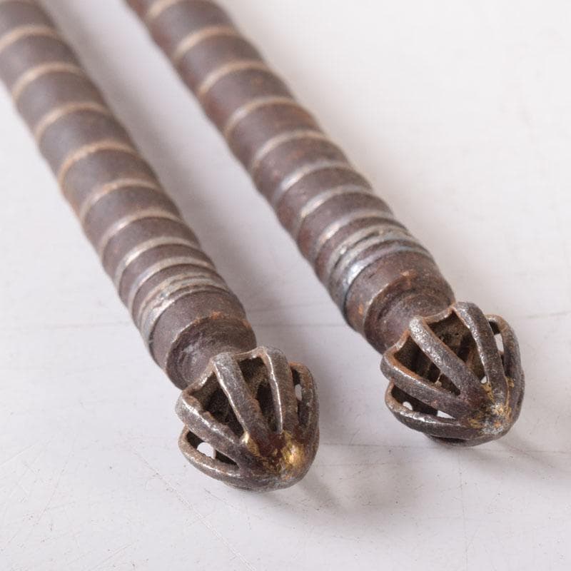 茶道具 内藤四郎作 古鉄 火箸 二種二組 共箱 C 7511 - メルカリ