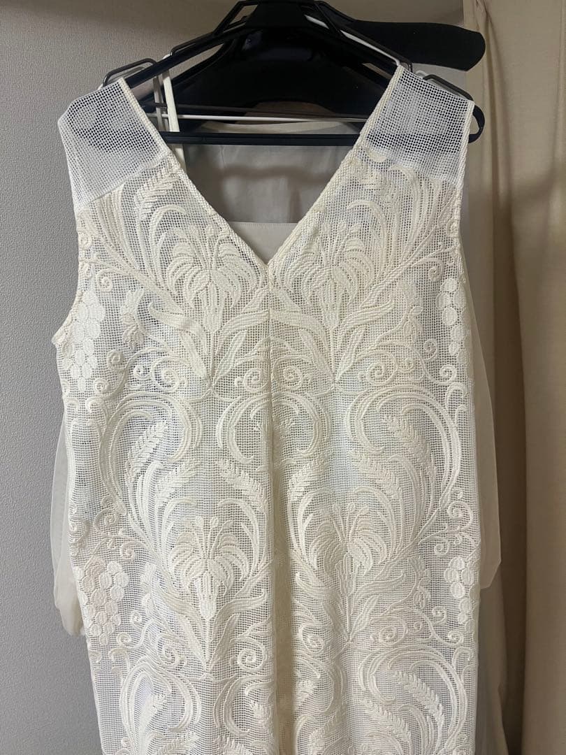 Ameri VINTAGE CHLOE V NECK ROMPERS - メルカリ