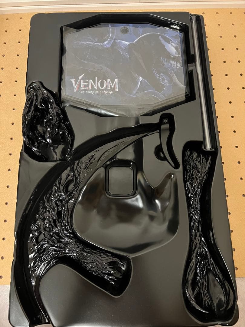 ホットトイズ ヴェノム レッド ザ ビーカーネイジ【欠品無し】