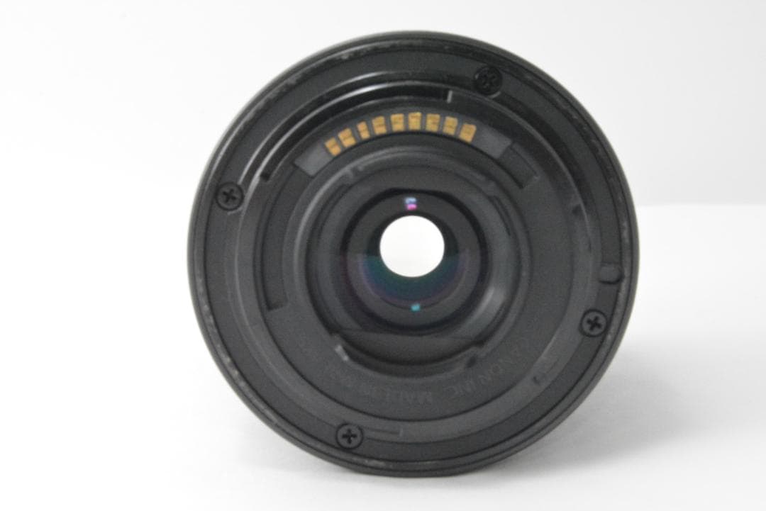 キャノン　Canon EF-M 18-150mm F3.5-6.3 IS STM