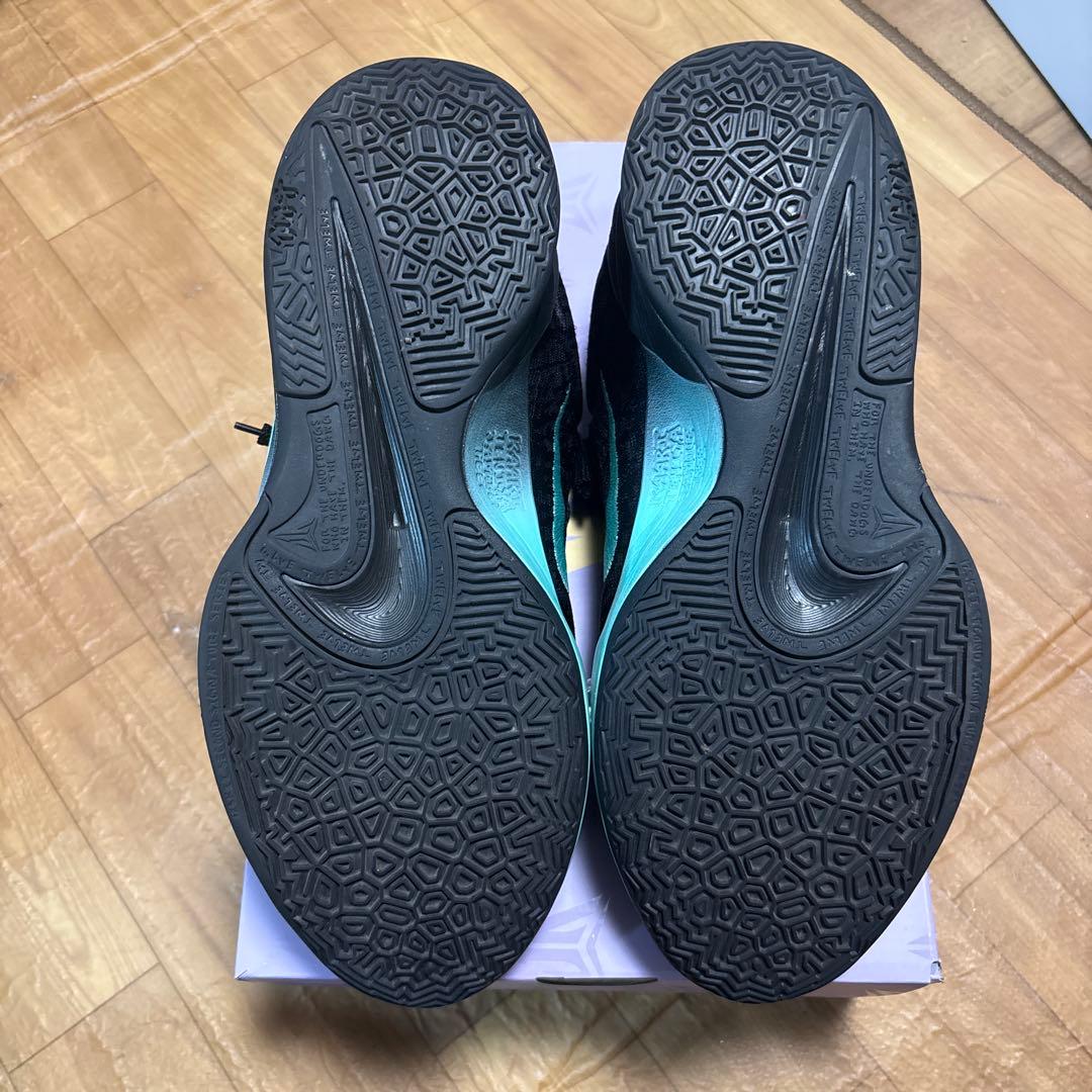 【中古】NIKE バッシュ 28.5cm JA2 ブラック