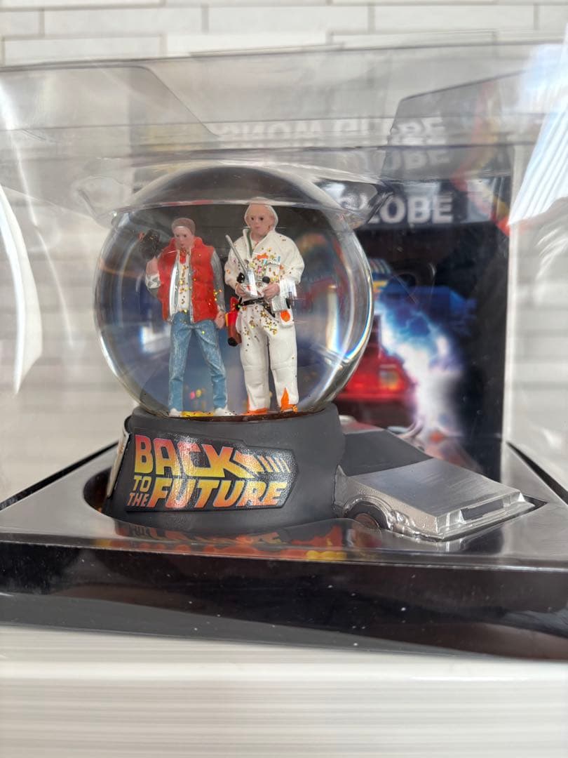 希少　バックトゥザフューチャー スノードーム　デロリアン　niko and …