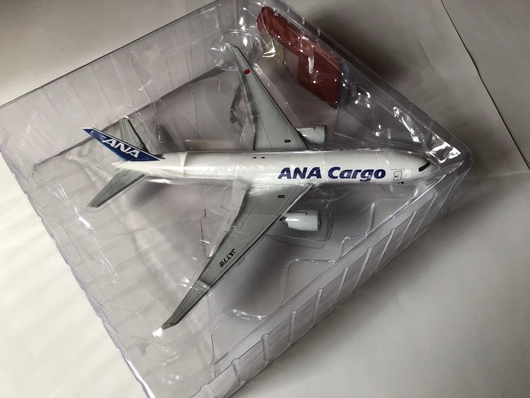全日空商事 1/200 ANA B777F