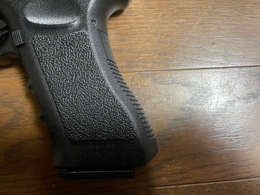 KSC G18C ガスガン マガジン3本 マガジンバンパー 他カスタムパーツ付き