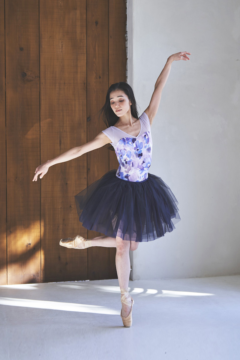 stina / type H half sleeve / Emerald Garden