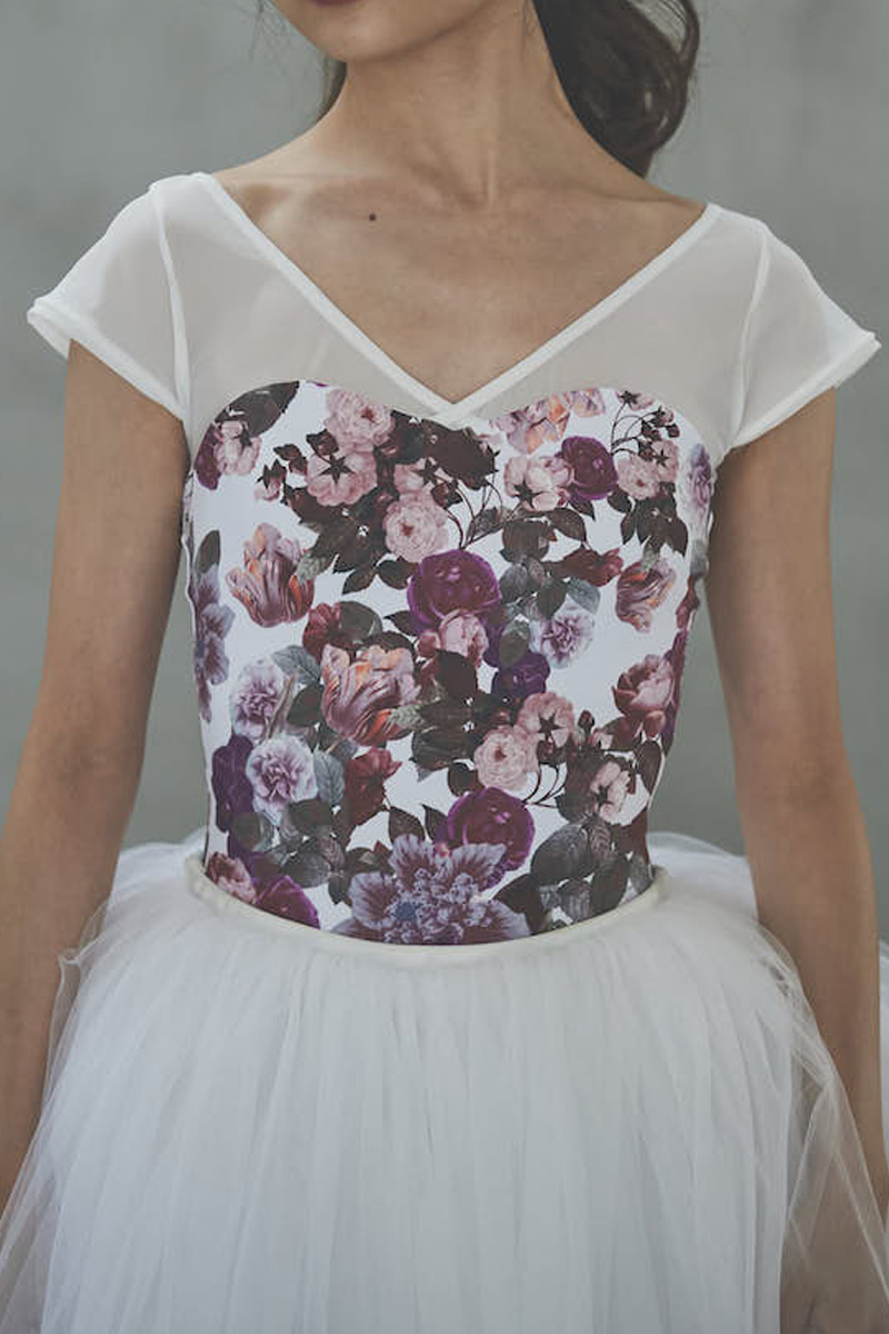 stina / type H half sleeve / authentic white